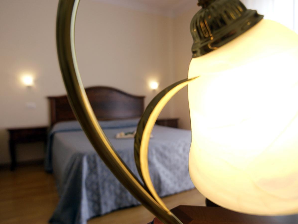 טורי דל בנקו Hotel Belvedere מראה חיצוני תמונה