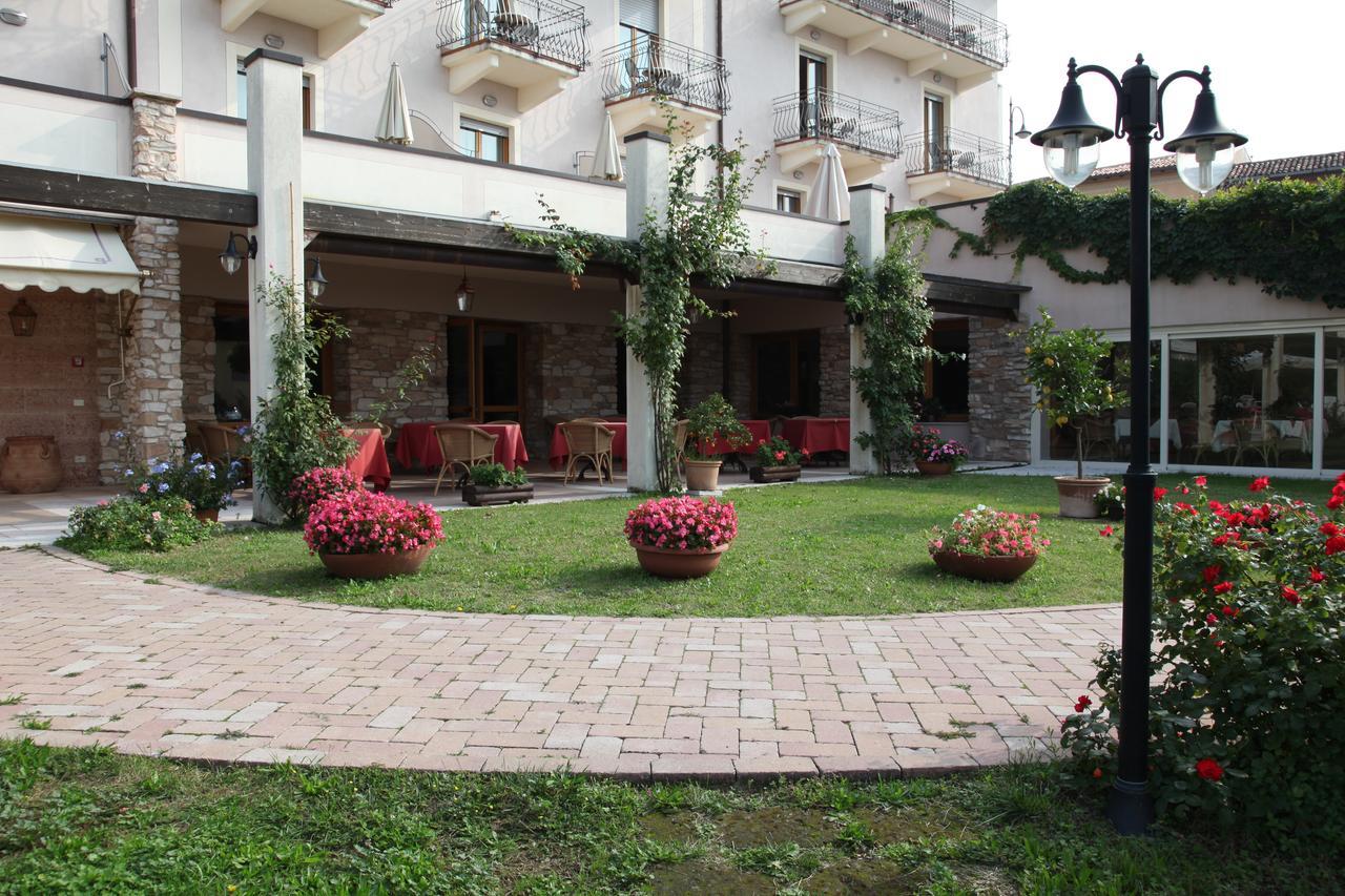 טורי דל בנקו Hotel Belvedere מראה חיצוני תמונה